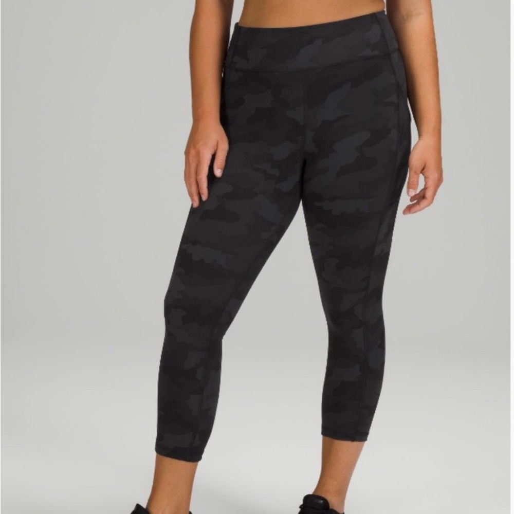 Lululemon Invigorate High-Rise Crop 23" Deep Coal Camo Size 8